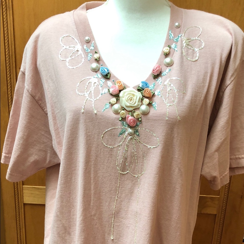 Decorative T-shirt & pants